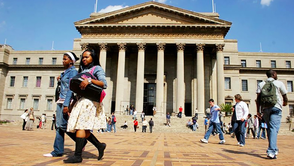 Oil giant invests R5m in Wits centre